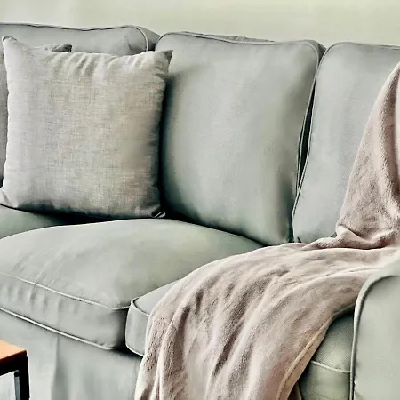 Canaryislandshost L Olas